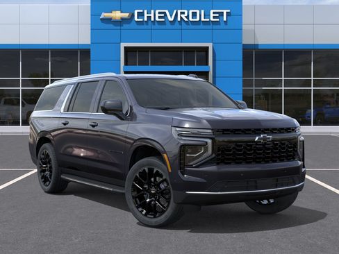New 2026 Chevrolet Suburban LS AWD/4WD image 7