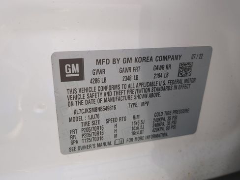 Used 2022 Chevrolet Trax LS w/ Tint and Cruise Package image 35