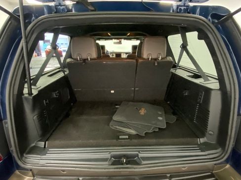 Used 2017 Ford Expedition EL King Ranch image 44