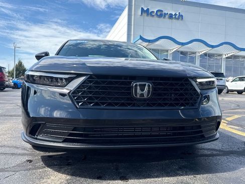 Used 2024 Honda Accord EX image 13
