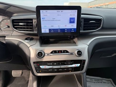 Used 2023 Ford Explorer XLT w/ Equipment Group 202A image 14