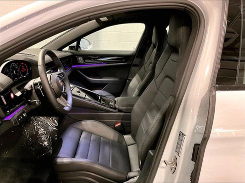 New 2026 Porsche Panamera 4 image 5