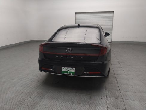 Used 2023 Hyundai Sonata SE w/ Preferred Accessory Package FWD image 7