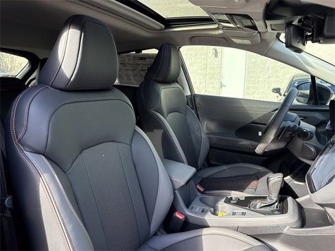New 2025 Subaru Crosstrek 2.5i Limited w/ Popular Package #3A image 18