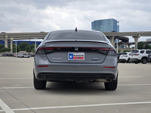 Certified 2025 Honda Accord Sport image 7