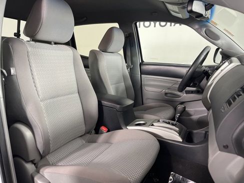 Used 2013 Toyota Tacoma 4x4 Double Cab w/ SR5 Pkg image 32