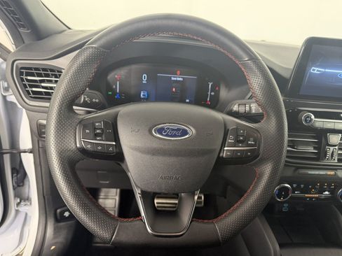 Used 2023 Ford Escape ST-Line FWD image 20