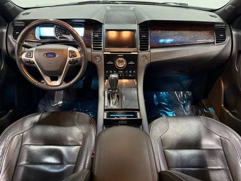 Used 2018 Ford Taurus Limited image 36