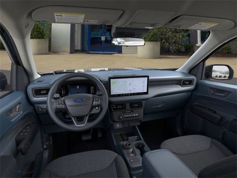 New 2025 Ford Maverick XL image 9