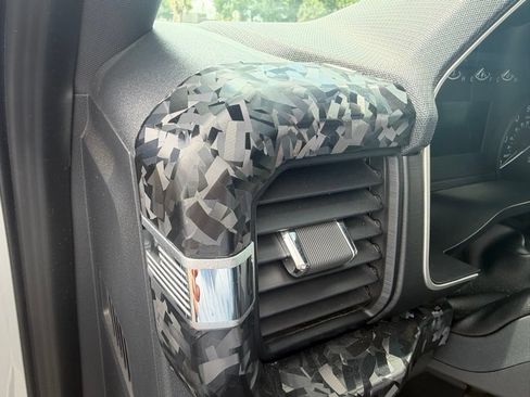 Used 2023 Ford F150 XL w/ STX Appearance Package RWD image 7