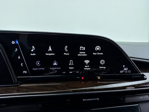 Used 2021 Cadillac Escalade Sport Platinum w/ Heavy-Duty Trailer Package image 36