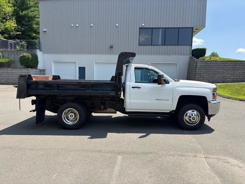 Used 2016 Chevrolet Silverado 3500 W/T w/ WT Convenience Package AWD/4WD image 4