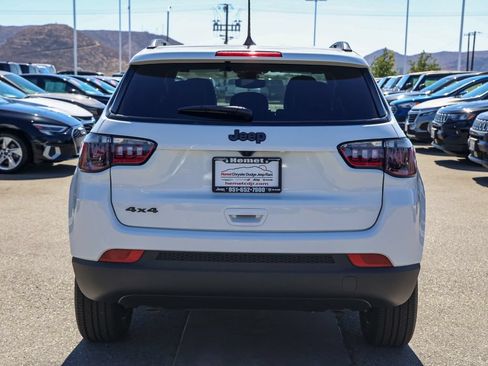 New 2026 Jeep Compass Latitude AWD/4WD image 5