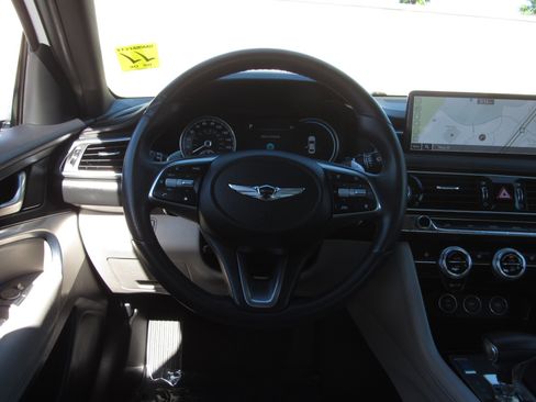 Used 2023 Genesis G70 2.0T AWD/4WD image 21
