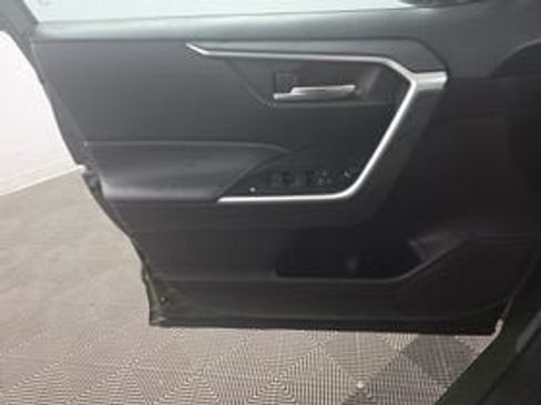 Used 2024 Toyota RAV4 AWD Hybrid image 5