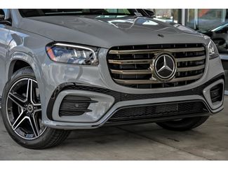 New 2026 Mercedes-Benz GLS 450 4MATIC video 2