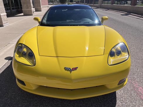 Used 2012 Chevrolet Corvette Coupe w/ 4LT Preferred Equipment Group RWD image 11