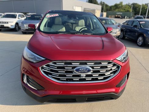Used 2021 Ford Edge Titanium w/ Equipment Group 301A image 8