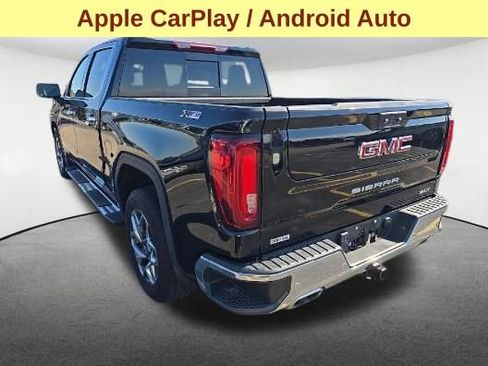 Used 2022 GMC Sierra 1500 SLT w/ SLT Premium Plus Package AWD/4WD image 8