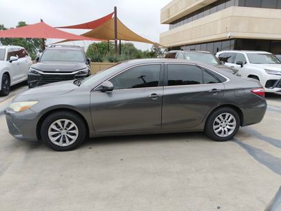 Used 2016 Toyota Camry LE