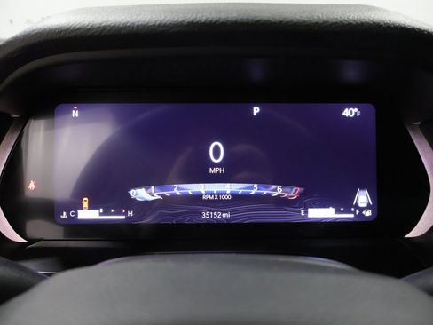 Used 2023 Jeep Grand Cherokee Altitude image 38