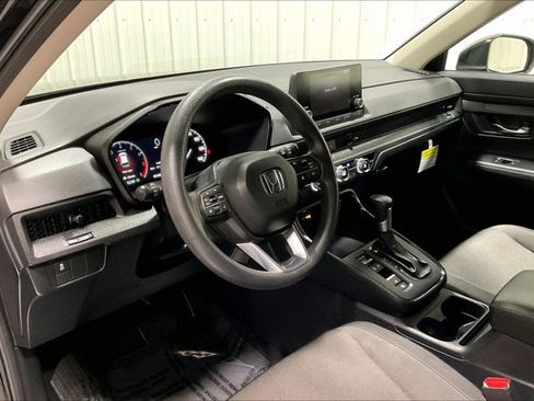Used 2025 Honda CR-V LX image 14