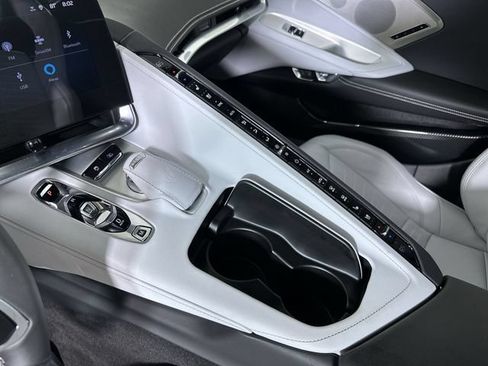 Used 2025 Chevrolet Corvette Stingray Preferred Cpe w/ Z51 Performance Package RWD image 33
