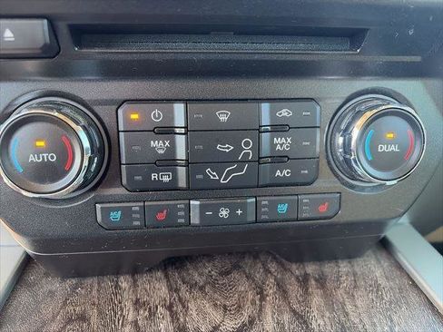 Used 2018 Ford F350 Lariat w/ Lariat Ultimate Package image 26