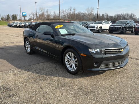Used 2015 Chevrolet Camaro LT image 3