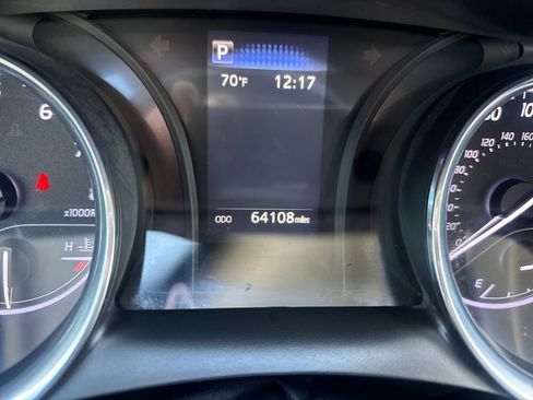 Used 2019 Toyota Camry SE w/ Audio Package image 16