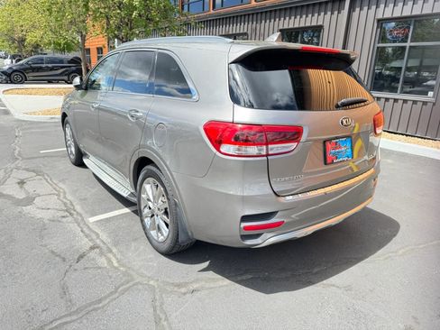 Used 2017 Kia Sorento SX AWD/4WD image 3