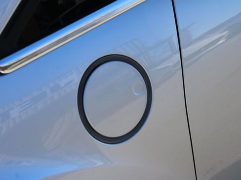 Used 2013 Ford C-MAX Energi SEL image 11