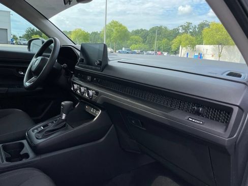 Certified 2025 Honda CR-V EX image 33