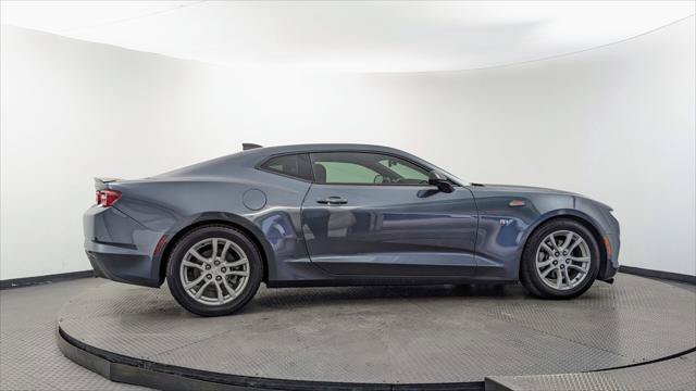 Used 2022 Chevrolet Camaro LS RWD image 9