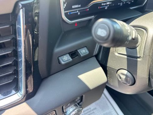 Used 2024 GMC Sierra 1500 Denali w/ Denali Reserve Package AWD/4WD image 33