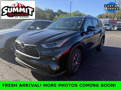 Used 2022 Toyota Highlander XLE