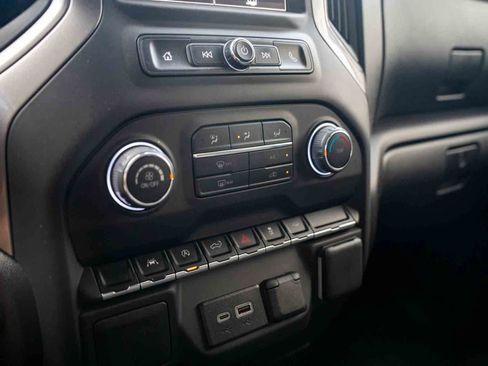 Used 2026 Chevrolet Silverado 1500 Custom RWD image 20