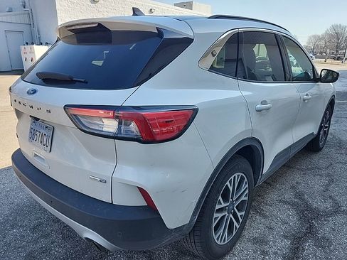 Used 2020 Ford Escape SEL image 5