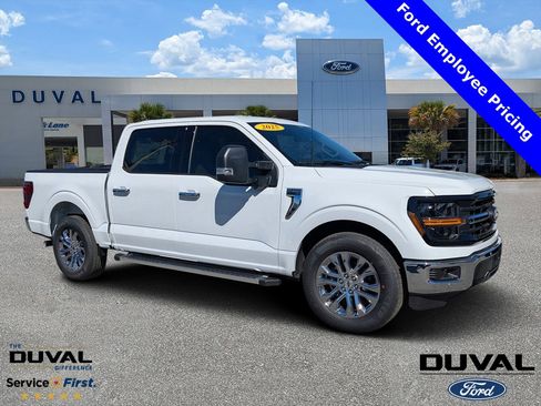 New 2025 Ford F150 XLT w/ Equipment Group 302A MID image 28