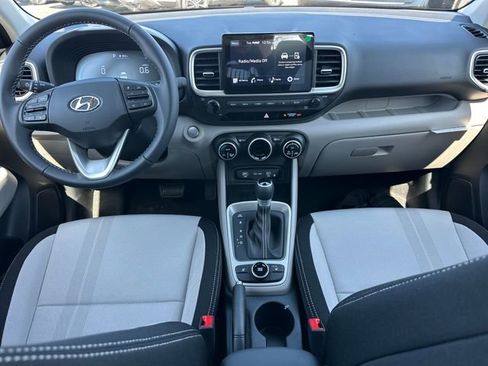 New 2026 Hyundai Venue SEL FWD image 17