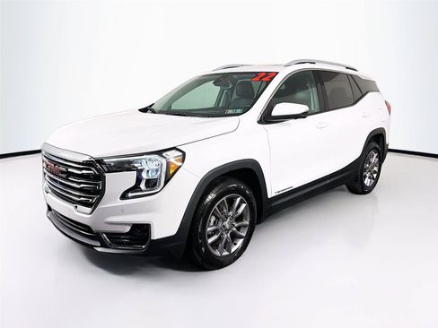 Used 2022 GMC Terrain SLT w/ Tech Package AWD/4WD image 7