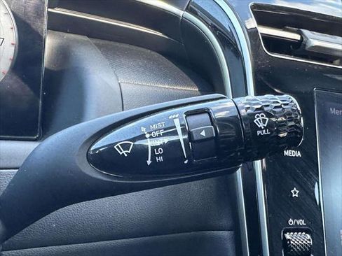 Used 2022 Hyundai Santa Cruz SEL w/ Activity Package image 32