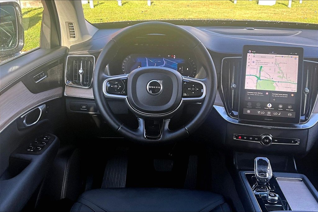 Certified 2026 Volvo XC90 B6 Plus AWD/4WD image 7
