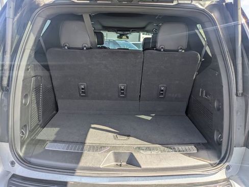 Used 2023 Chevrolet Tahoe RST w/ Luxury Package RWD image 12