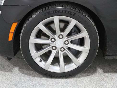 Used 2019 Cadillac CTS Luxury image 22