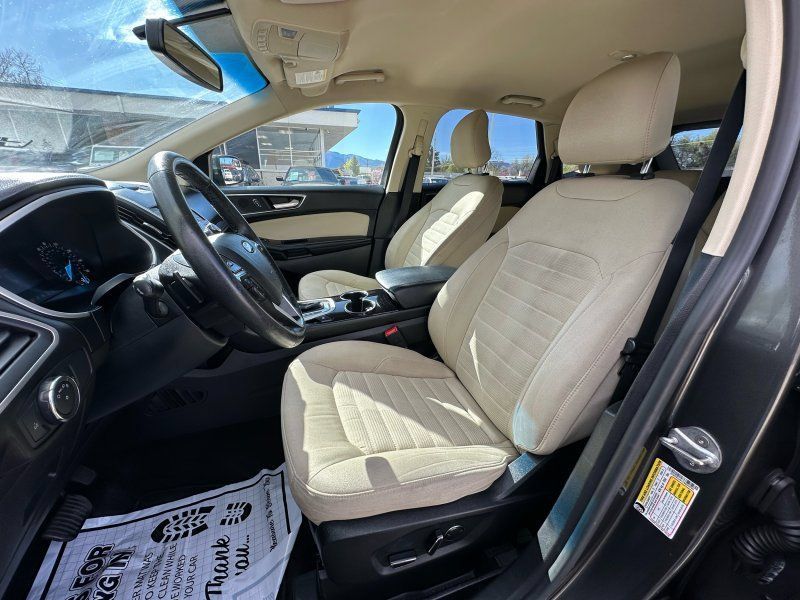 Used 2015 Ford Edge SEL AWD/4WD image 10