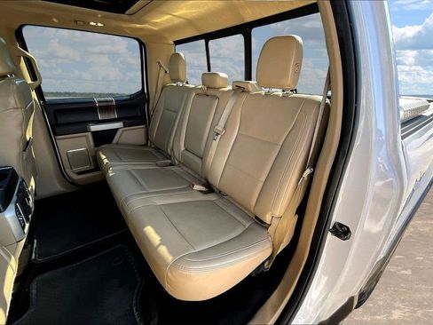 Used 2015 Ford F150 Lariat w/ Equipment Group 502A Luxury AWD/4WD image 25