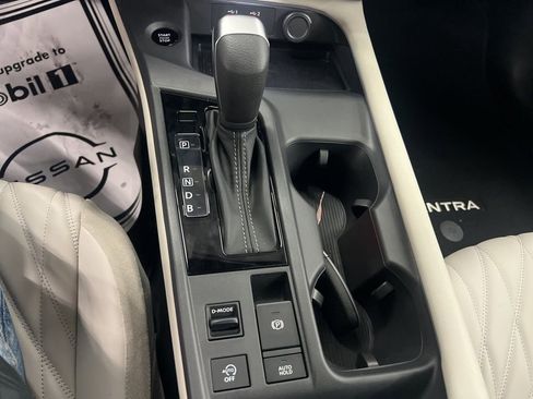 New 2026 Nissan Sentra SL w/ Floor Mat Package FWD image 51