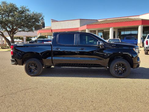 Used 2023 Chevrolet Silverado 1500 LT Trail Boss w/ LT Trail Boss Premium Package image 5