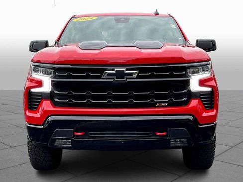 Used 2024 Chevrolet Silverado 1500 LT Trail Boss image 3